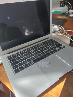 Laptop Apple MacBook Air 8GB Intel Core i5 SSD 128GB
