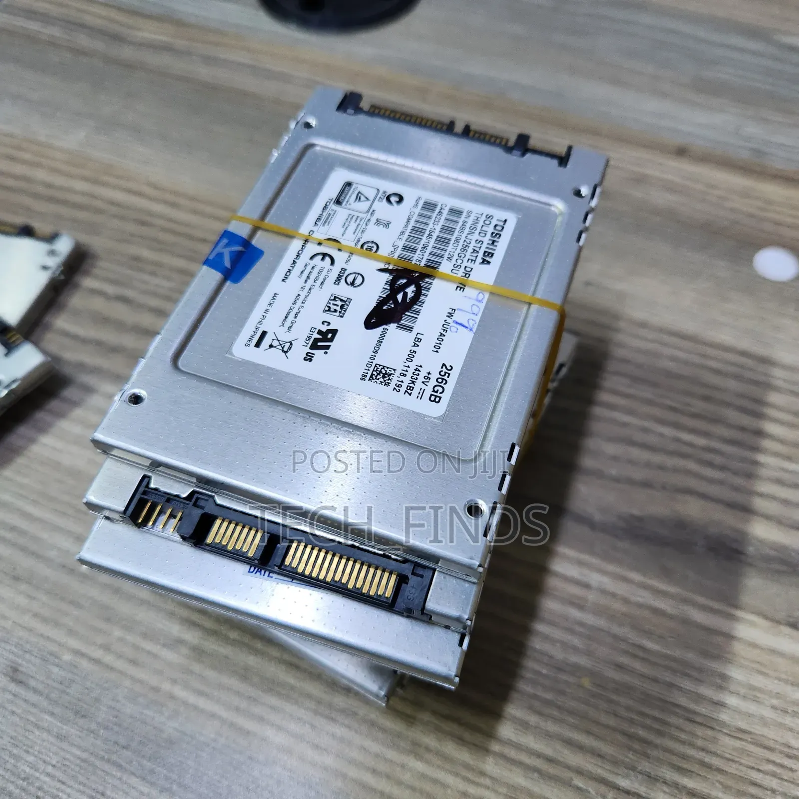 Toshiba 256GB 2.5" SATA SSD Solid State Drive for Laptop and Desktop