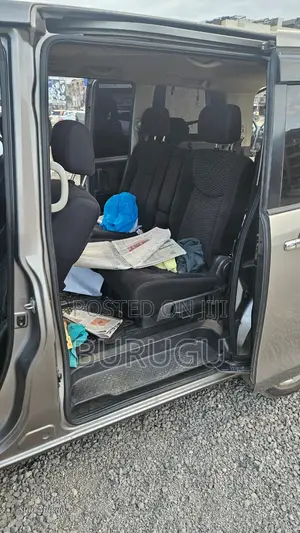 Nissan Serena 2013 Gray