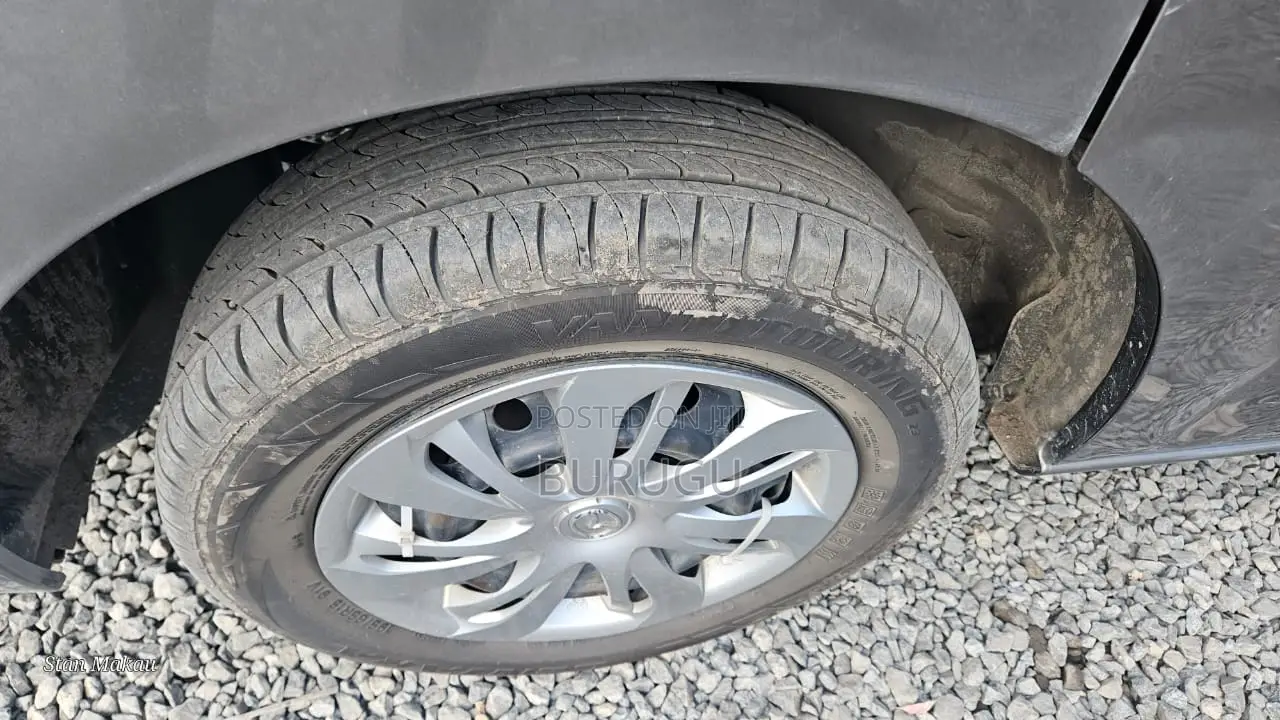 Nissan Serena 2013 Gray