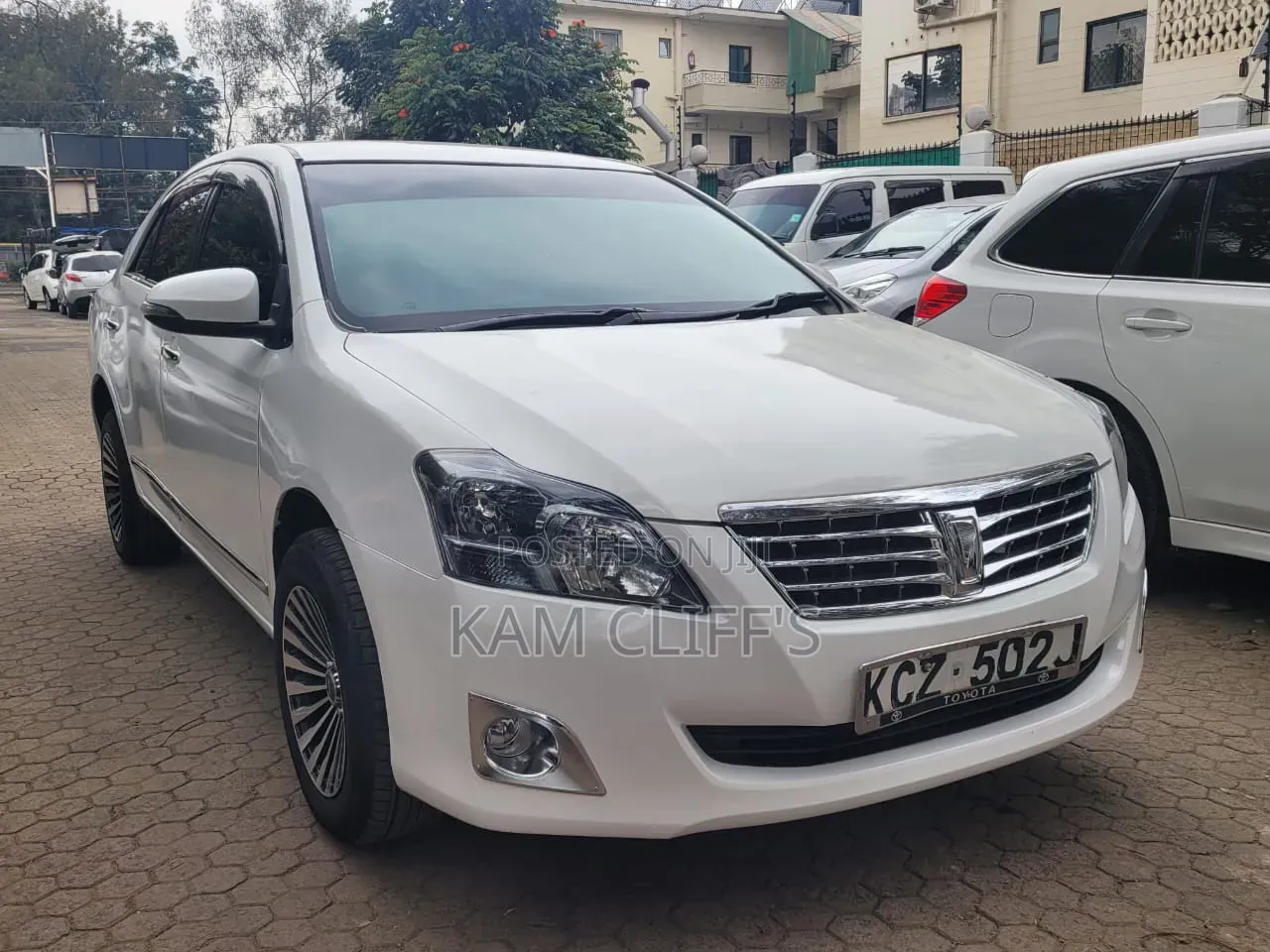 Toyota Premio 2013 White