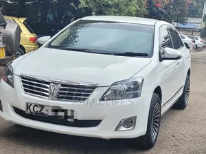 Toyota Premio 2013 White