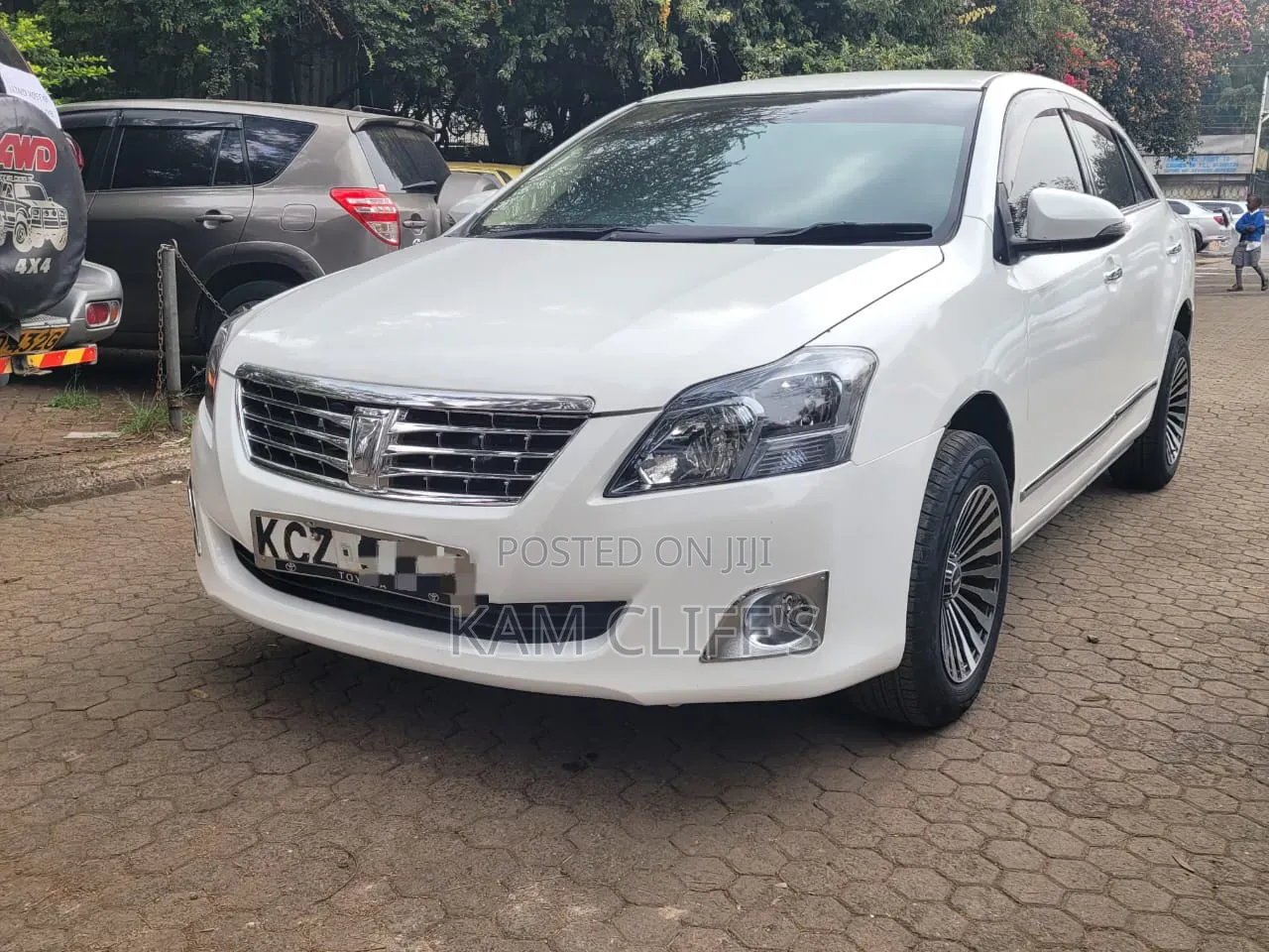 Toyota Premio 2013 White