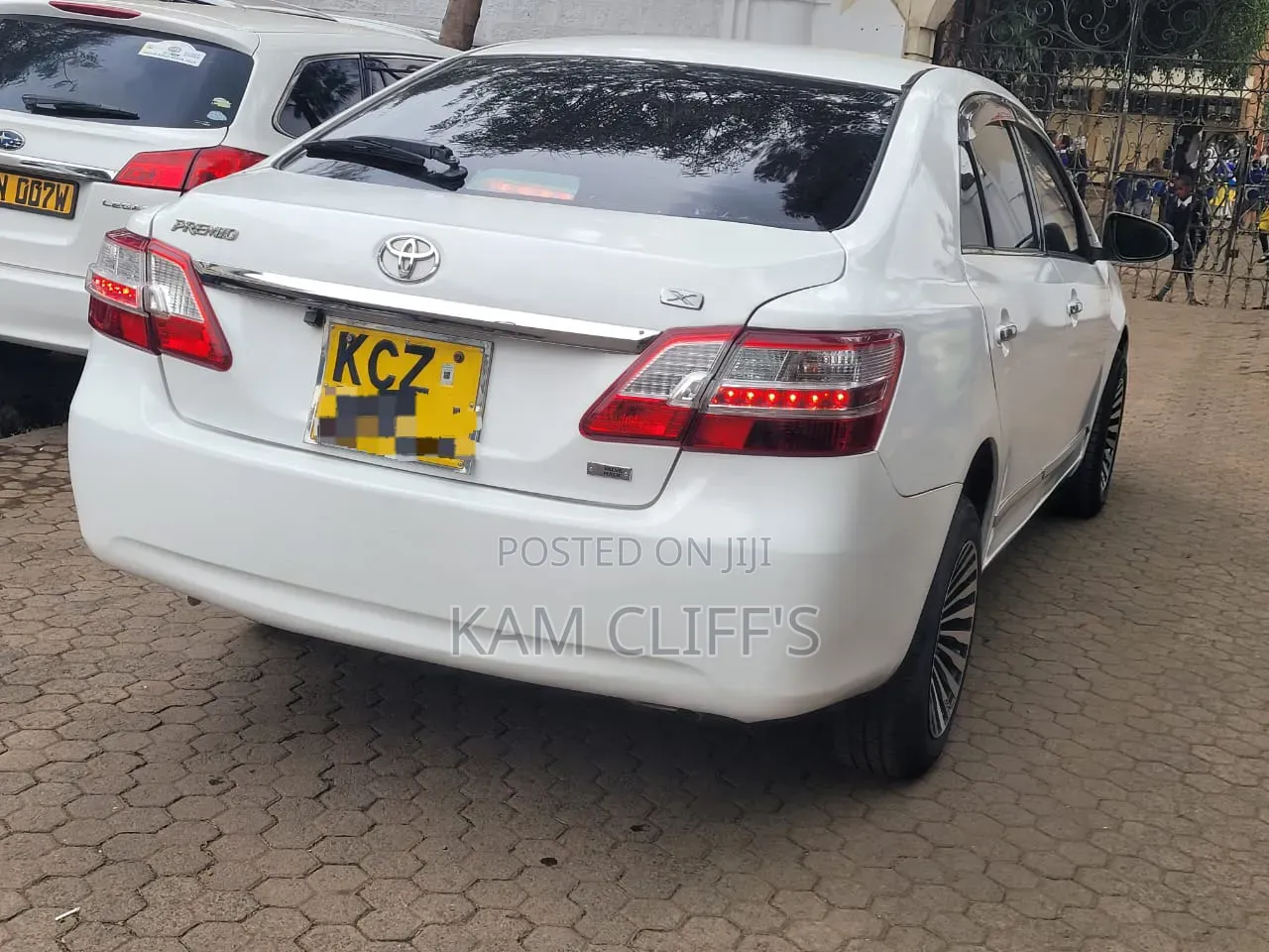 Toyota Premio 2013 White