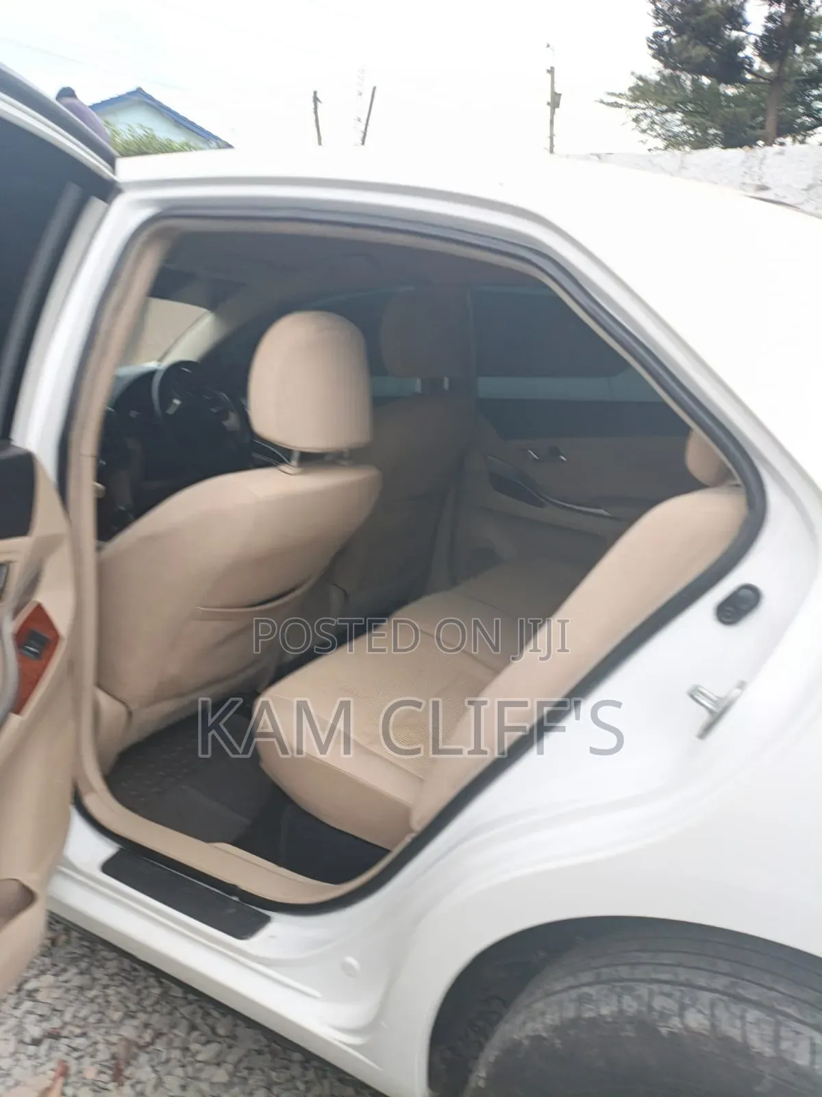 Toyota Premio 2013 White