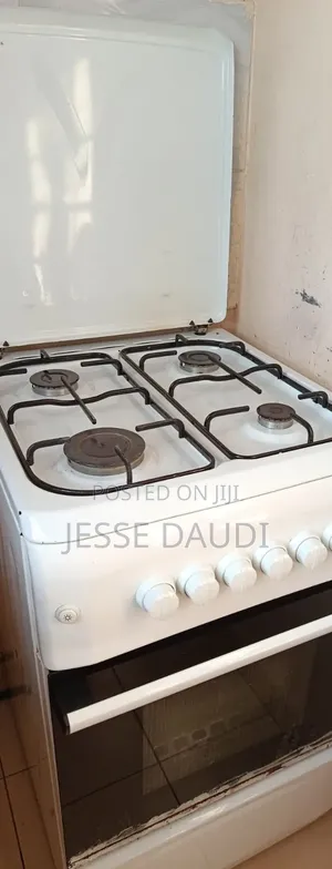 Used 4-Burner Standing Gas Cooker With Oven