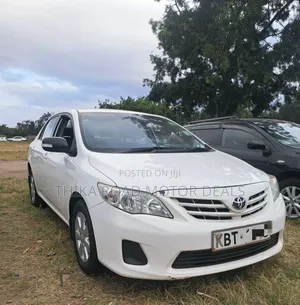 Toyota Corolla 2010 White