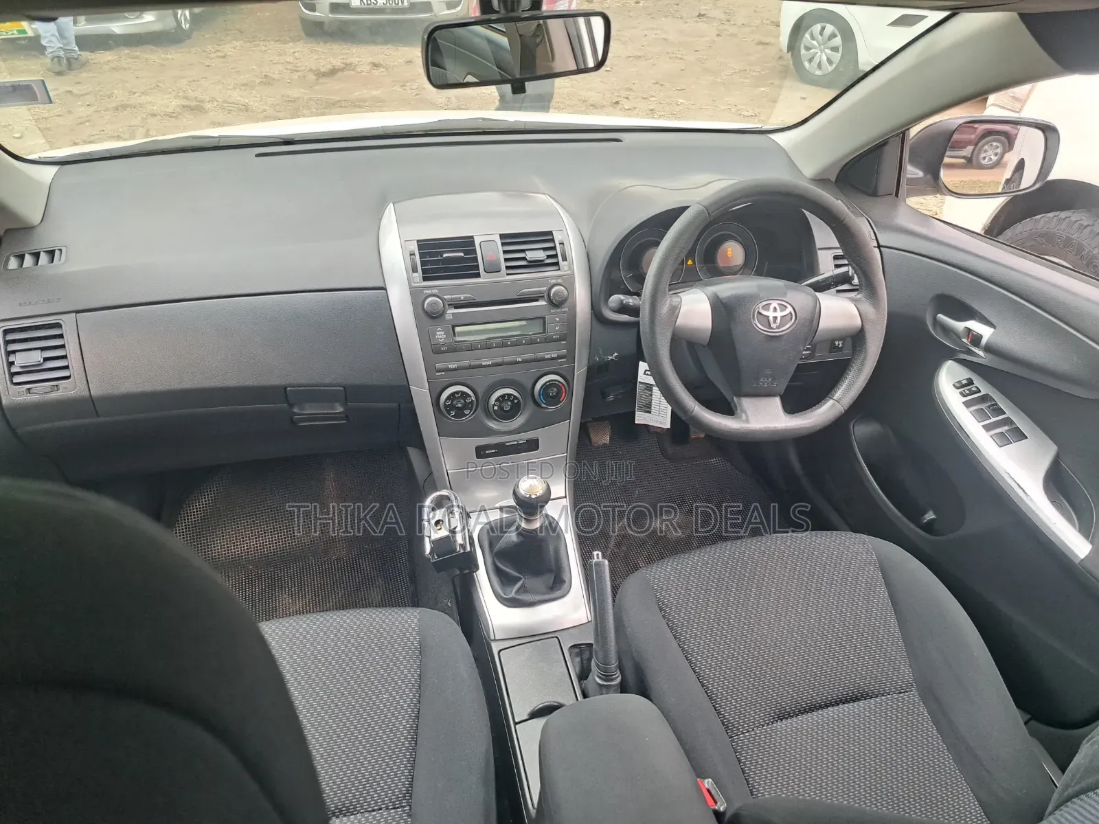 Toyota Corolla 2010 White
