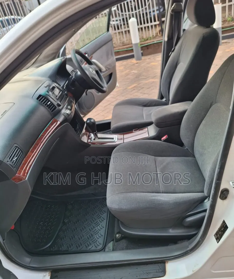 Toyota Premio 2002 Pearl