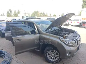 Toyota Land Cruiser Prado 3.0 TD 2013 Gray