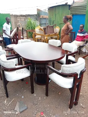 Shiny Attractive 6 Seater Dining Tables