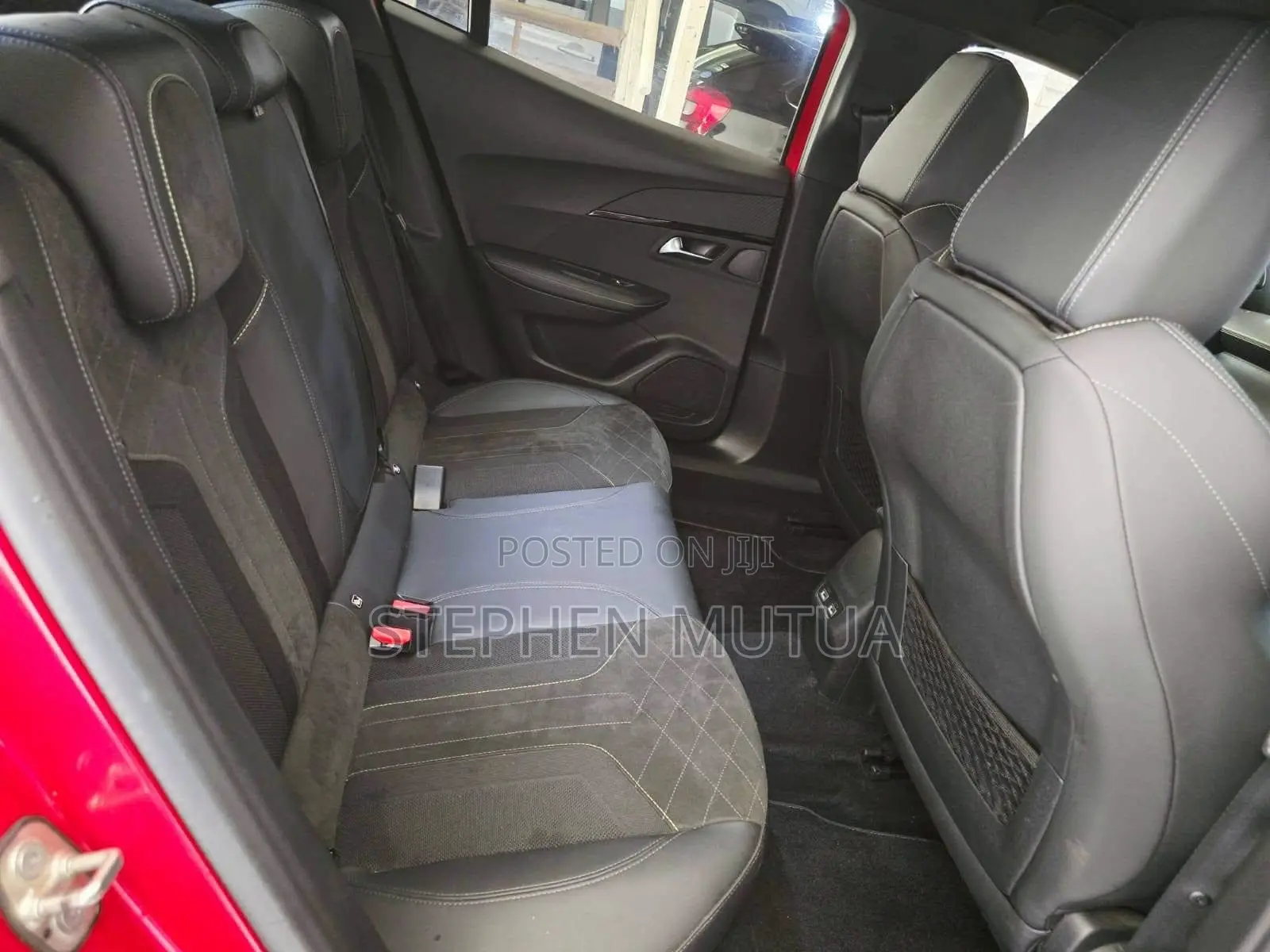 Peugeot 3008 2021 Red