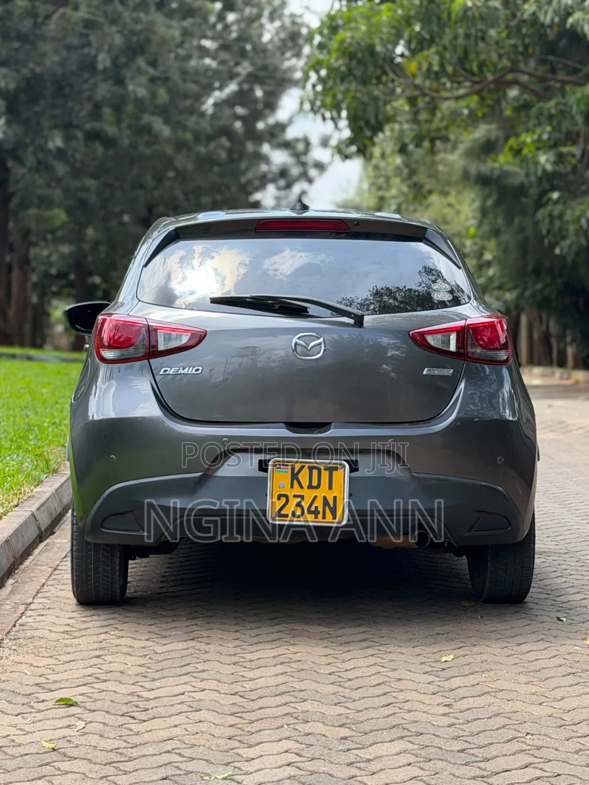 Mazda Demio 2018 Gray