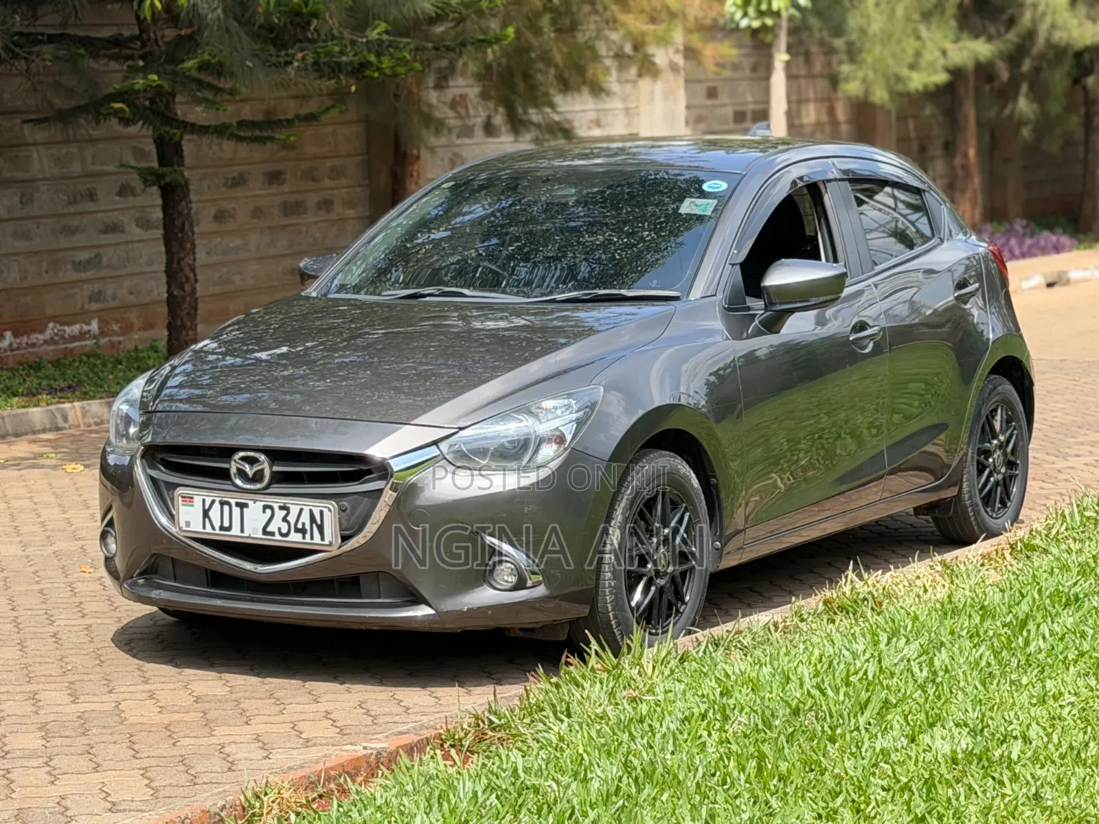 Mazda Demio 2018 Gray
