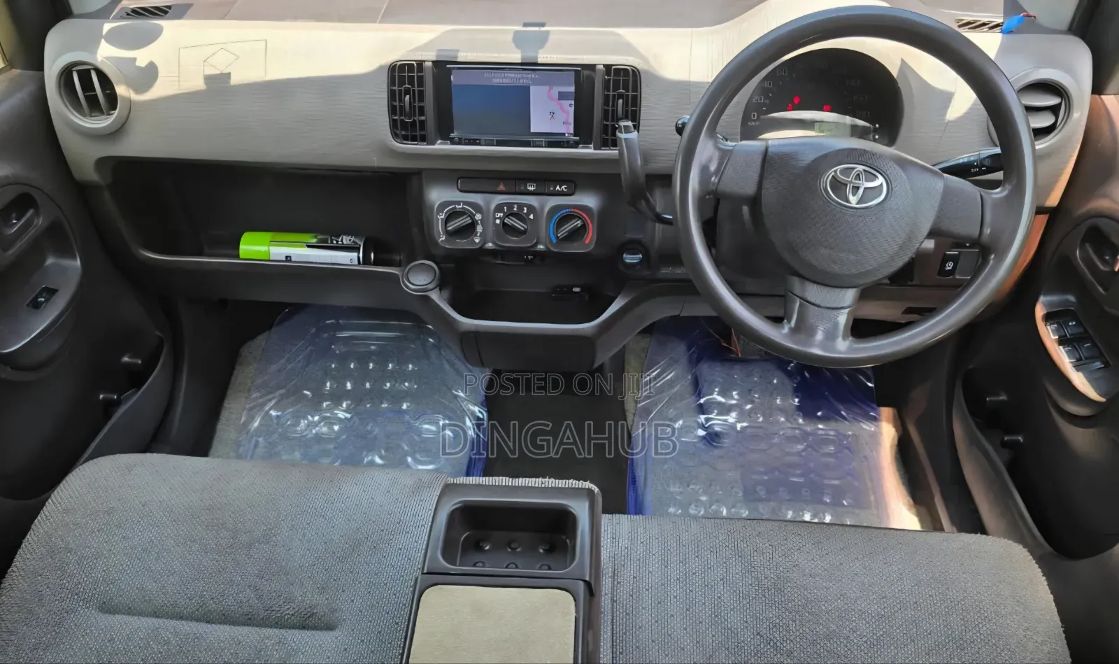 Toyota Passo 1.0 FWD 2014 Maroon