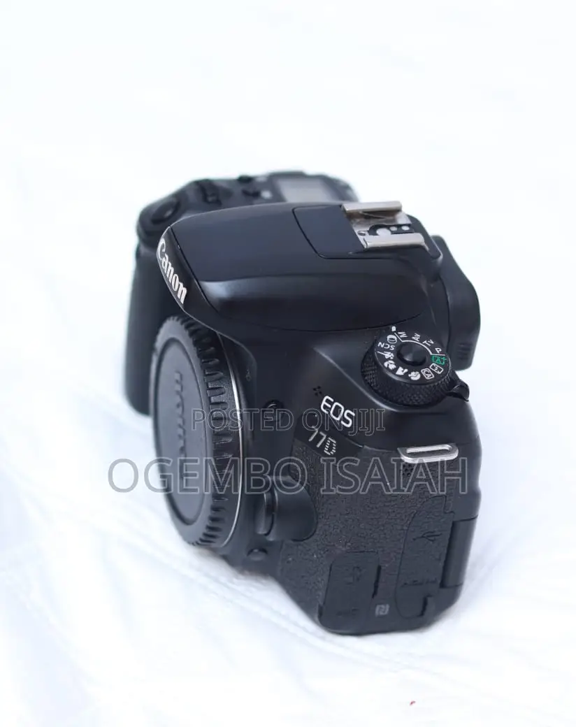 Canon EOS 77D Camera With 18–55mm Lens