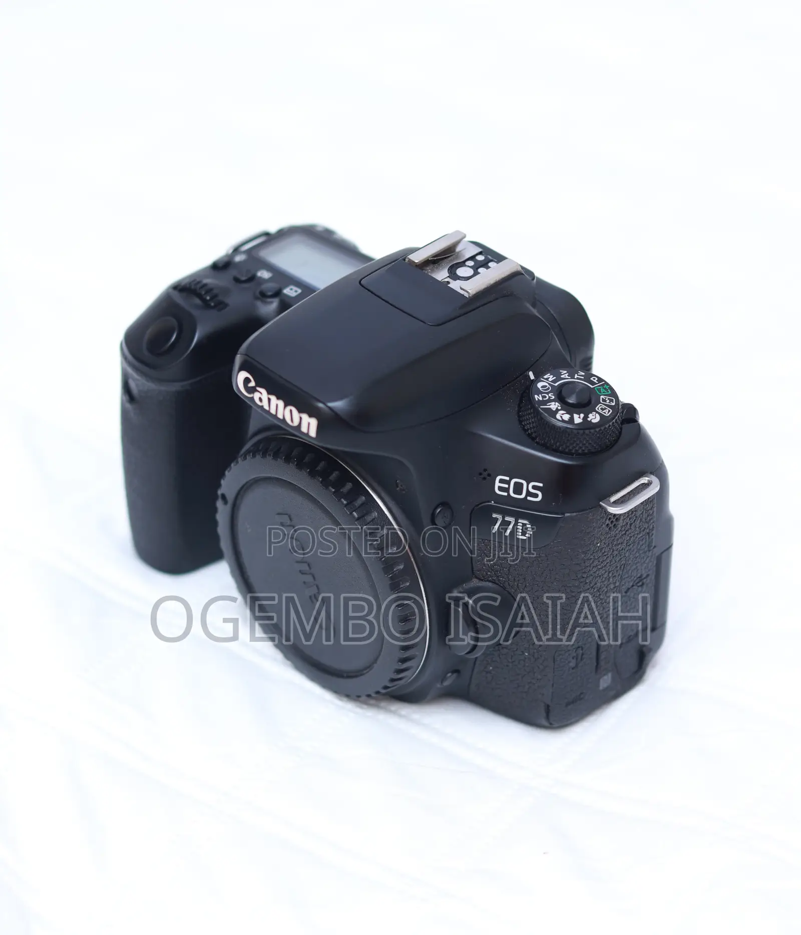 Canon EOS 77D Camera With 18–55mm Lens