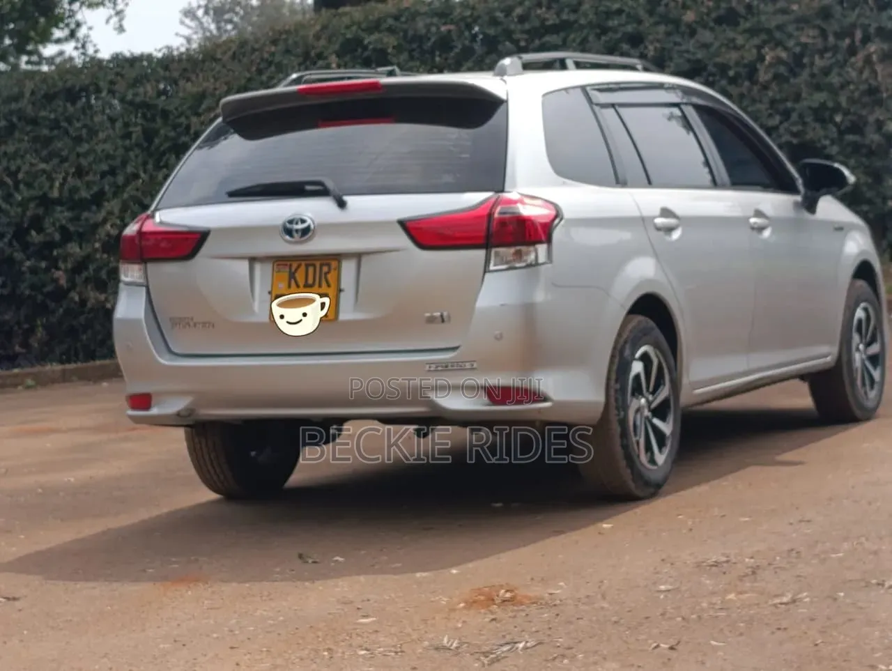 Toyota Corolla Fielder 2018