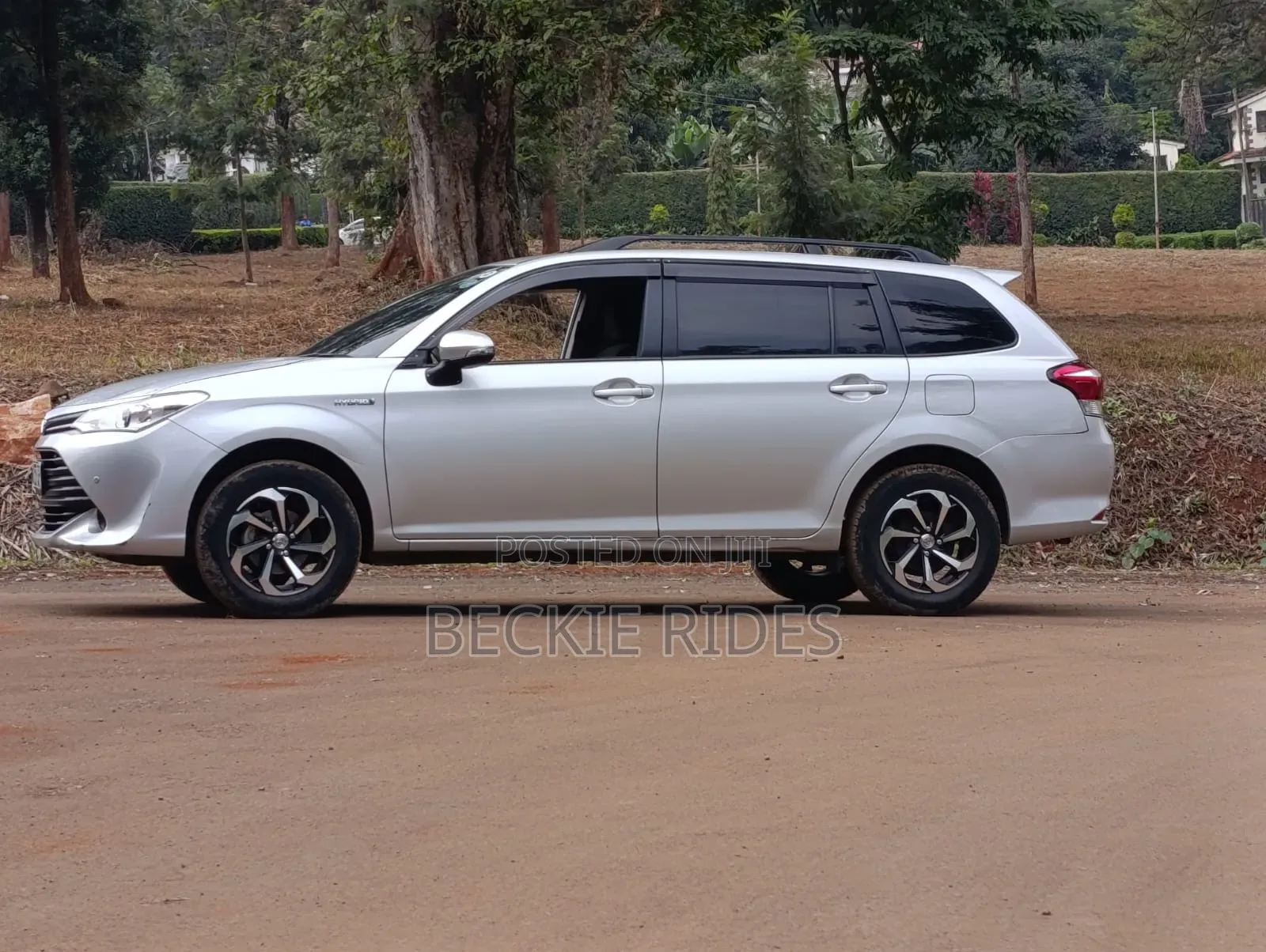 Toyota Corolla Fielder 2018