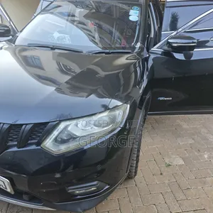 Nissan X-Trail 2016 Black