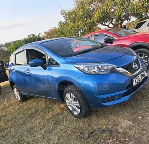 Nissan Note 2017 Blue