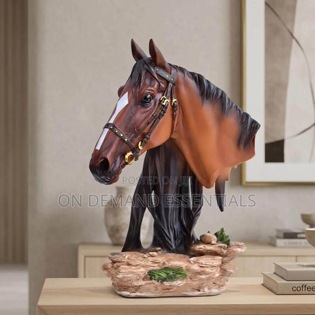 Resin Horse Head Statue - thumbnail 5