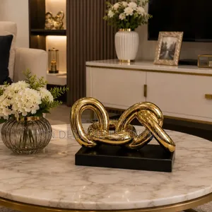 AURIM Modern Ceramic Gold Chain for Living Room or Office Decor