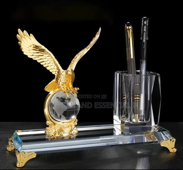 Noble Eagle Crystal Pen Holder - thumbnail 2