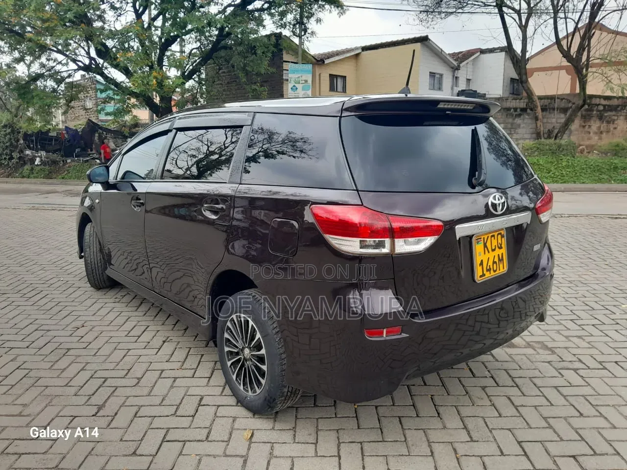 Toyota Wish 2011
