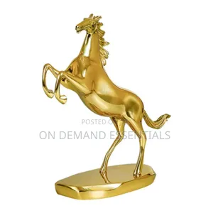 Resin European Style Golden Standing Horse Statue