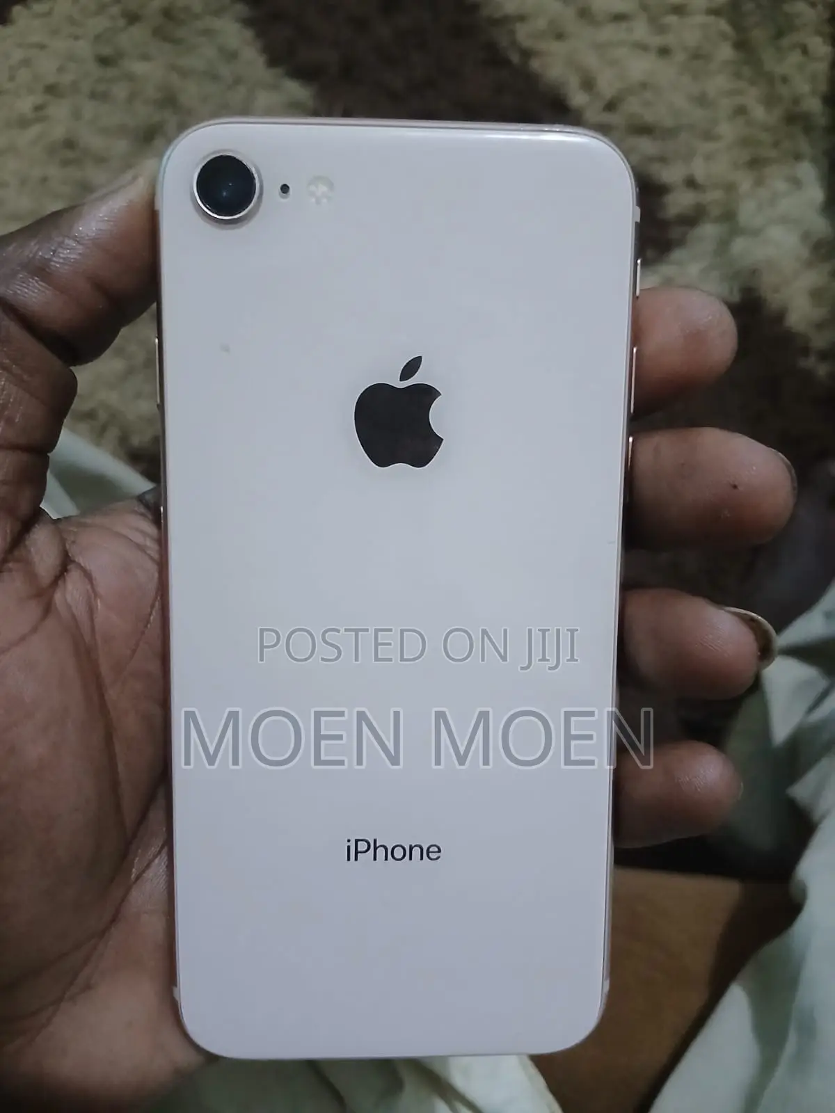 Apple iPhone 8 64 GB White