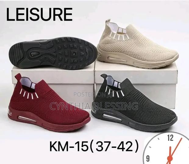 Breathable Sneakers - thumbnail 3