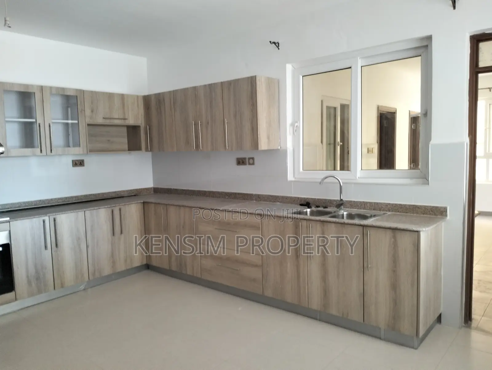 3bdrm Apartment in Raphta Road Area for rent