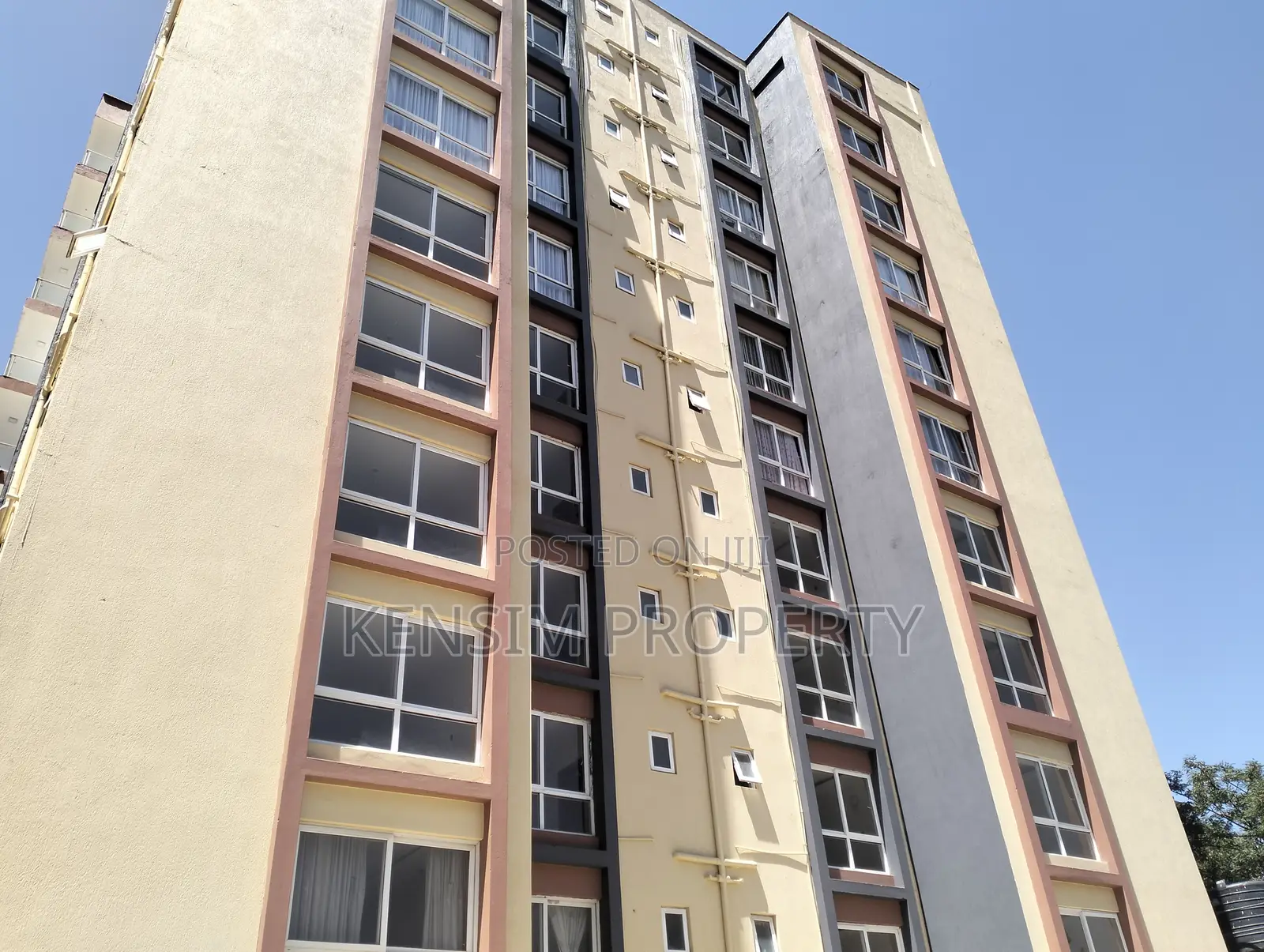 3bdrm Apartment in Raphta Road Area for rent
