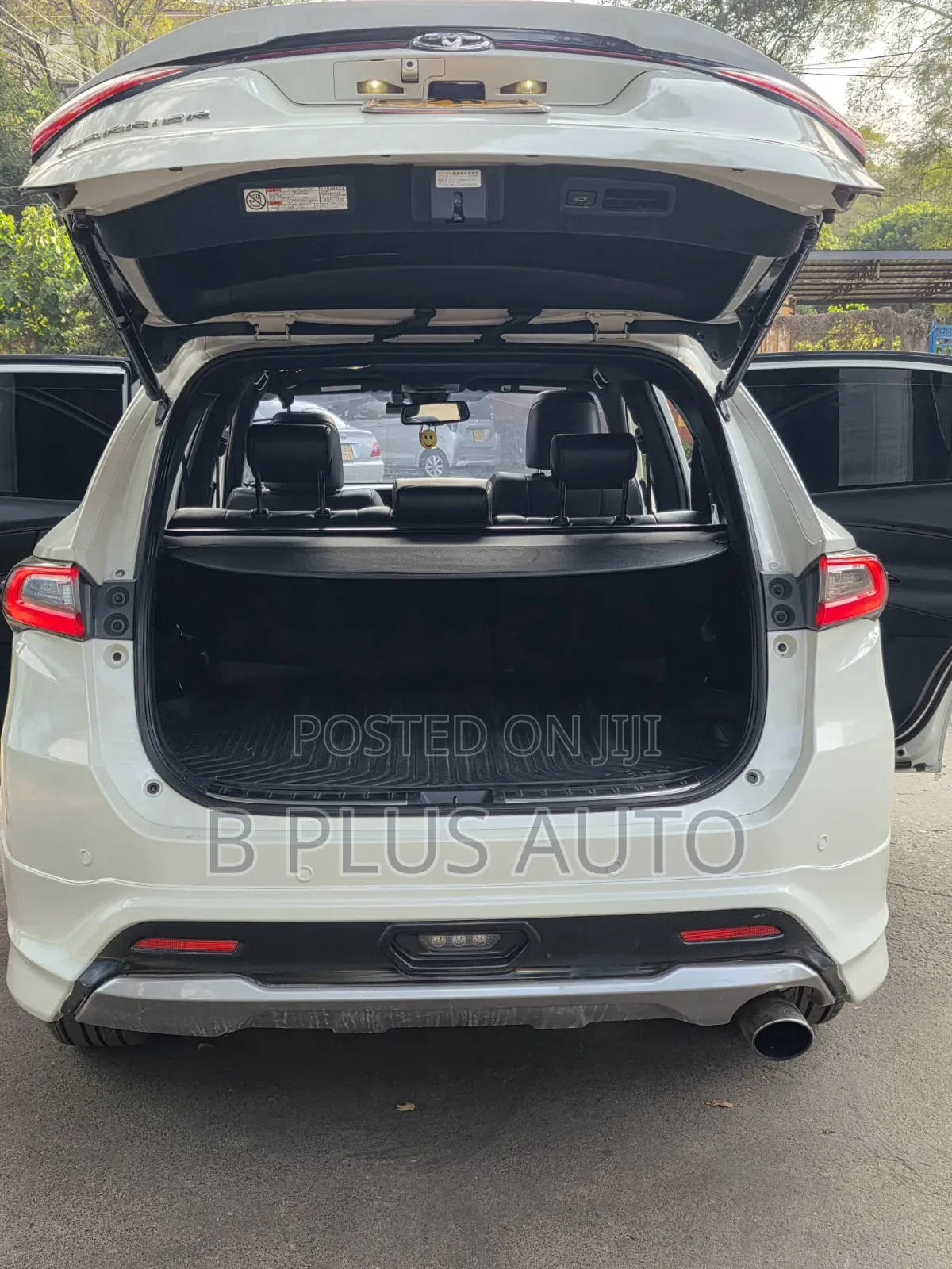Toyota Harrier 2018 White