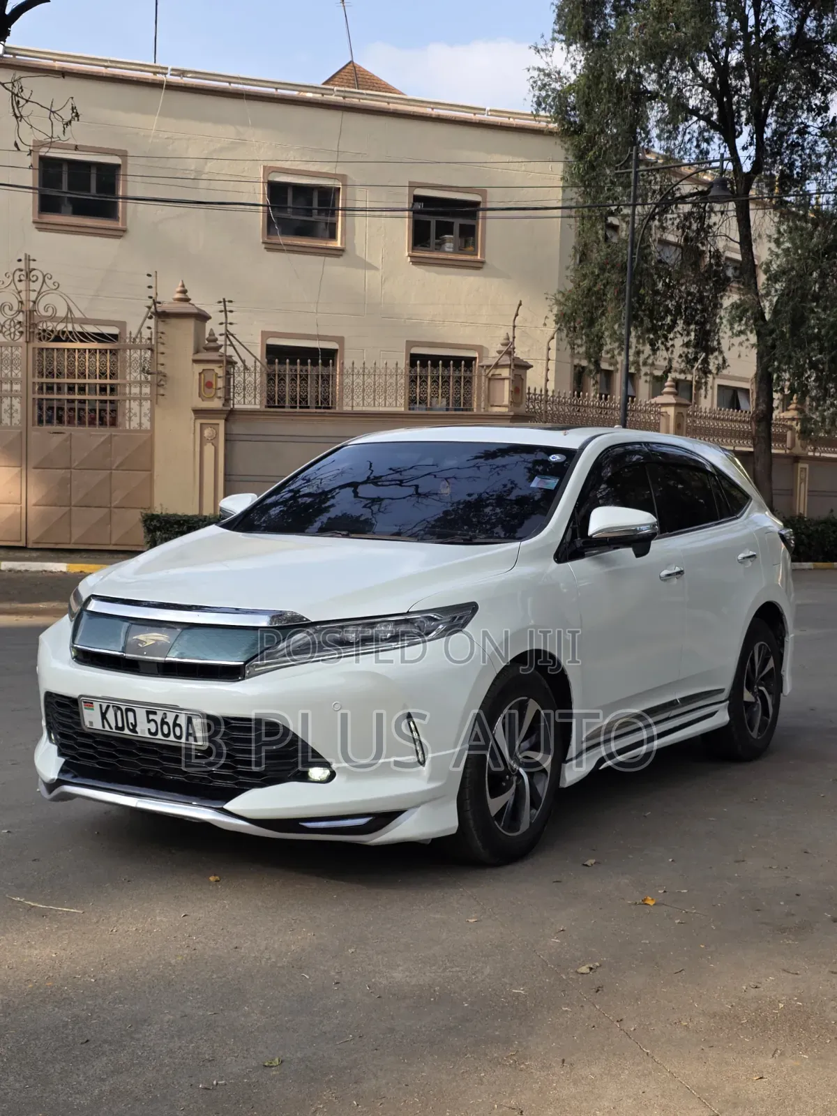 Toyota Harrier 2018 White