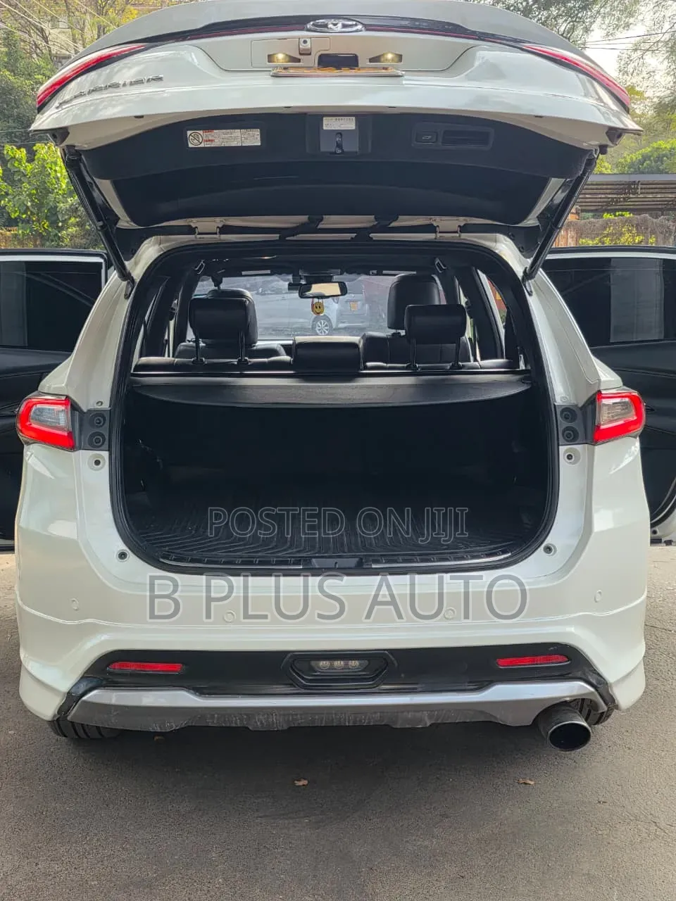 Toyota Harrier 2018 White