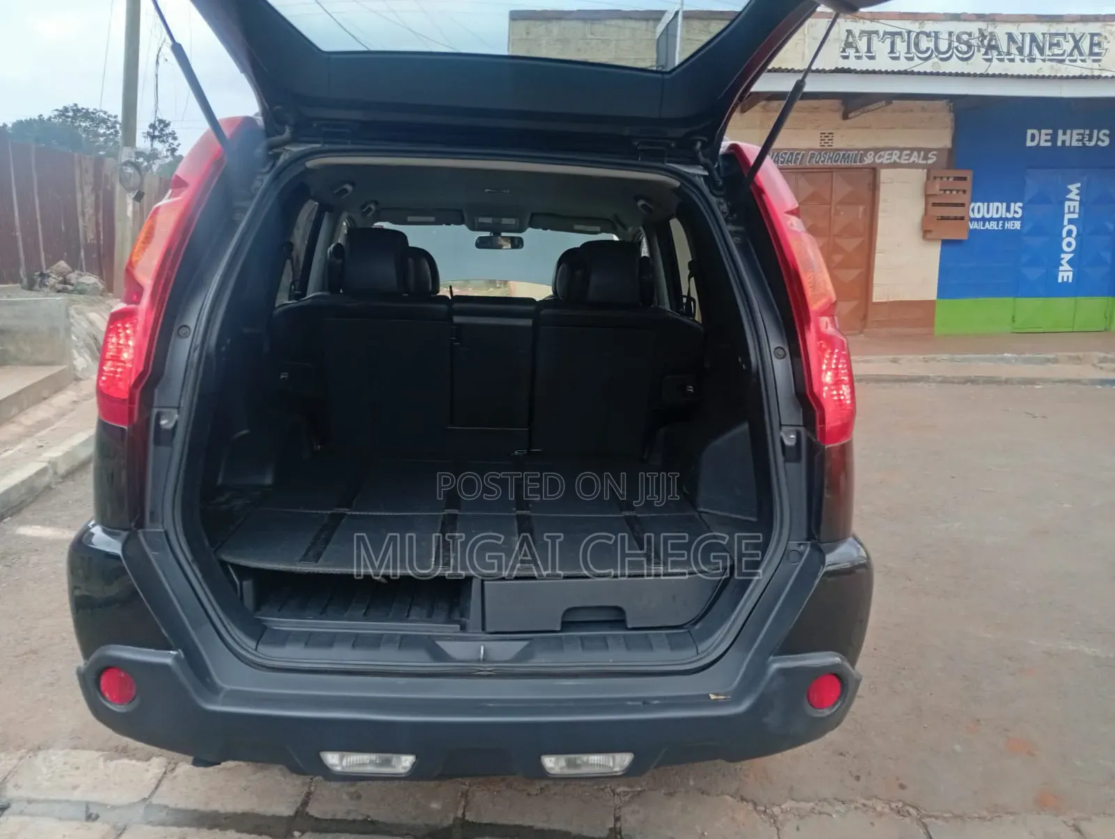 Nissan X-Trail 2010 Black