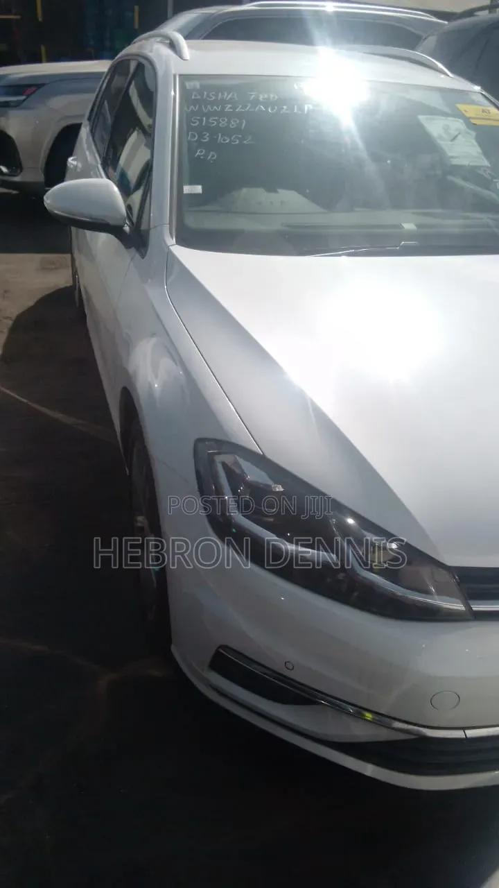 Volkswagen Golf Variant 2020 White