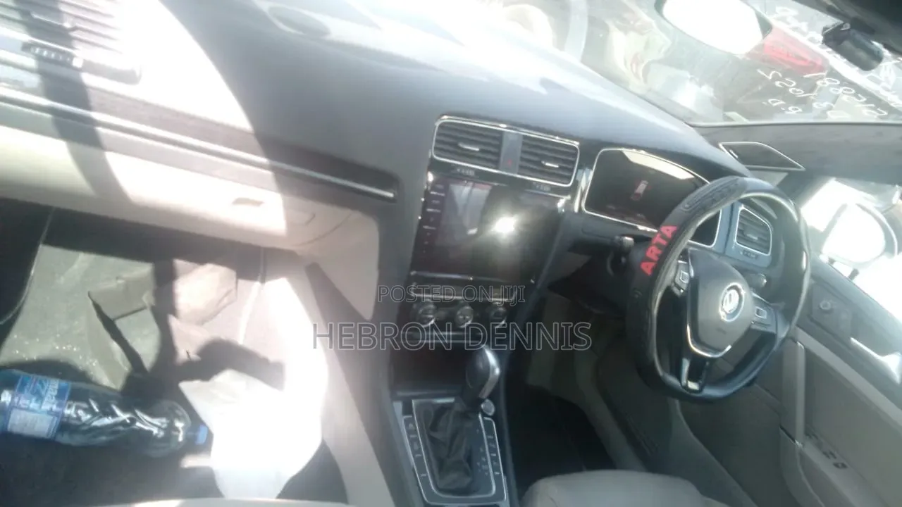 Volkswagen Golf Variant 2020 White