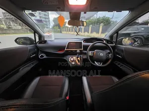 Toyota Sienta 1.5 FWD (6-seater) 2018 Black