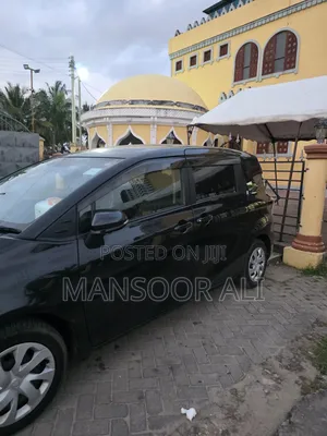 Toyota Sienta 1.5 FWD (6-seater) 2018 Black