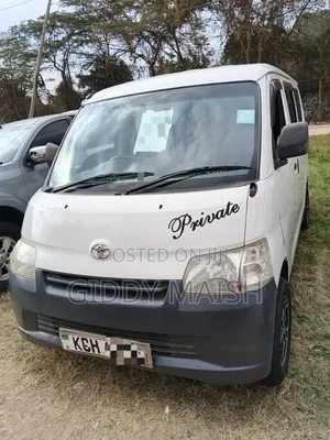 Toyota TownAce 2009 White