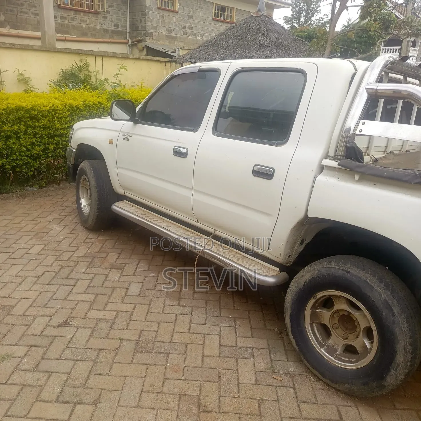 Toyota Hilux 2008 White