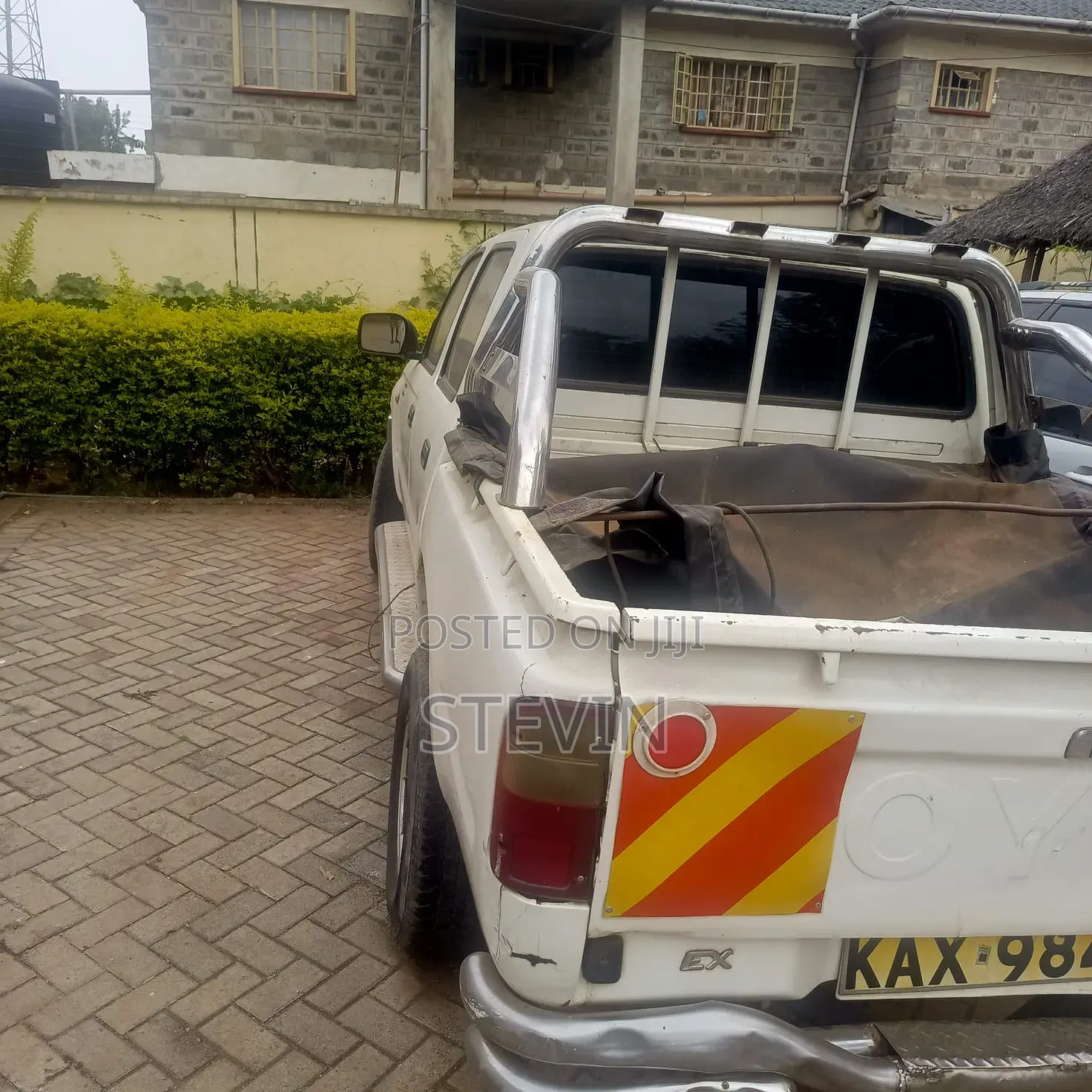 Toyota Hilux 2008 White