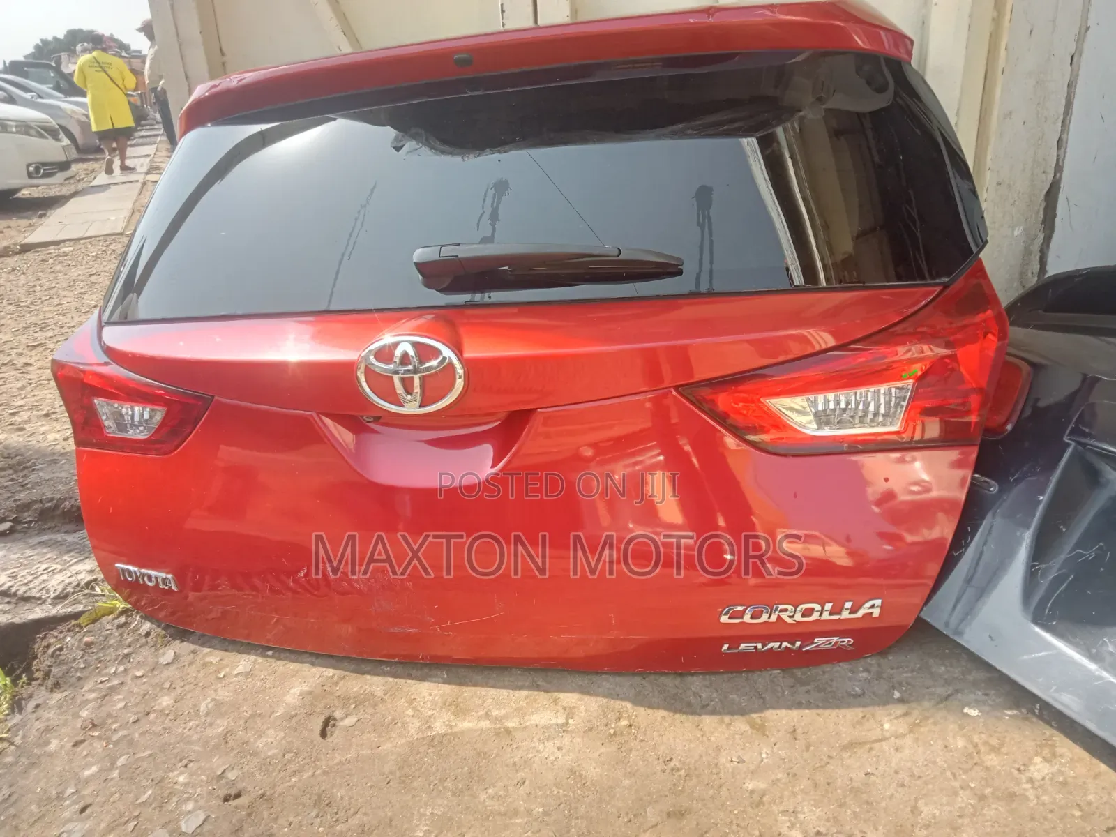 Toyota Auris 2015 Tailgate