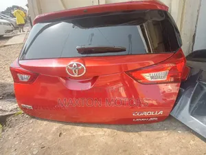 Toyota Auris 2015 Tailgate