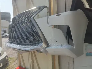 Lexus LX 570 Bumper With Grille