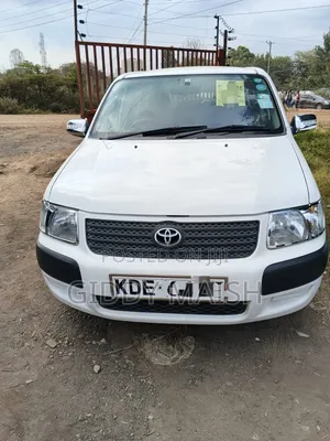 Toyota Succeed SV Premium 2014 White