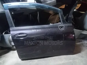 Nissan Note E12 Rh Door